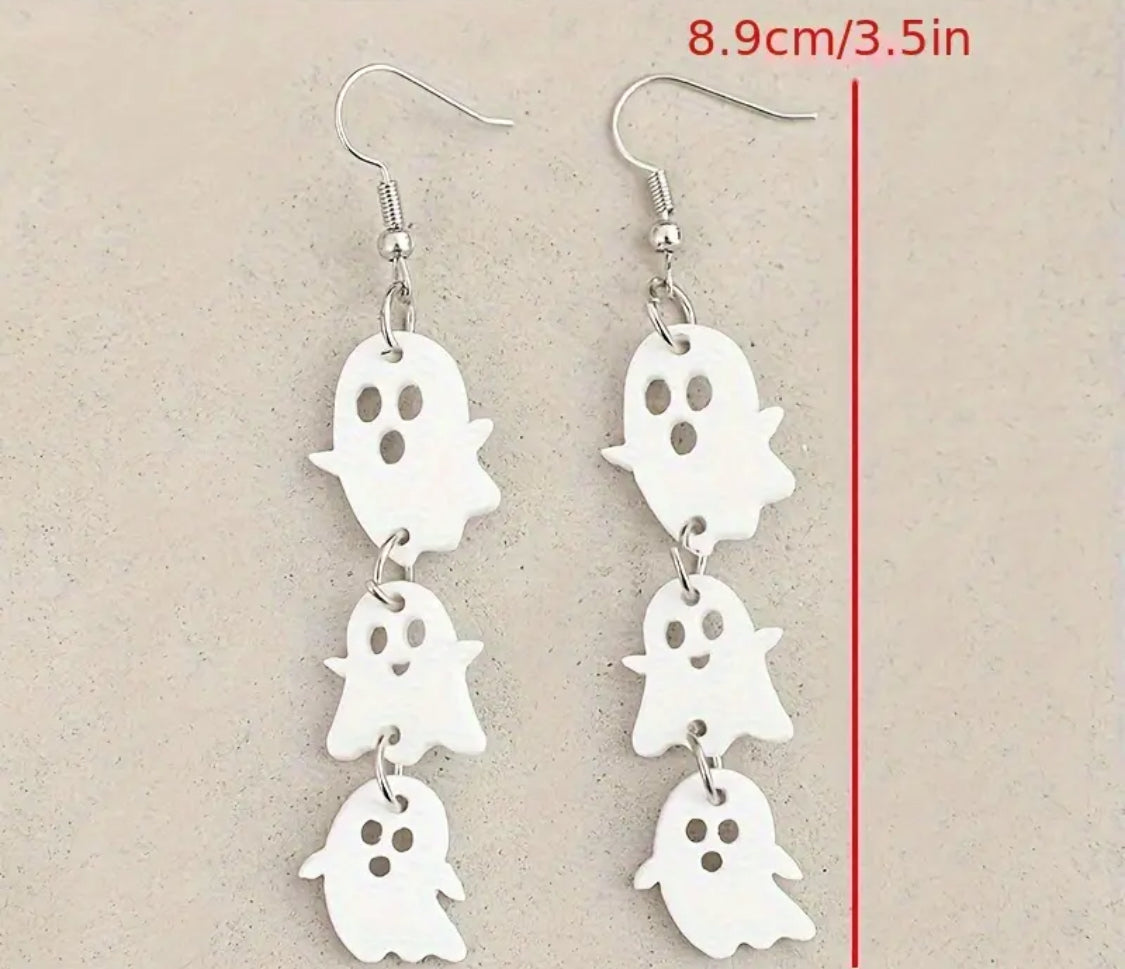 Spooky Chic White Halloween Ghost Dangle Earrings