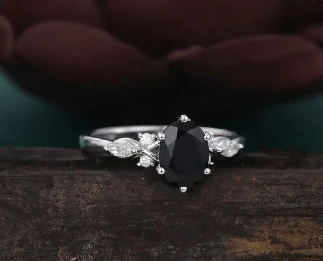 Classic Black Stone Ring