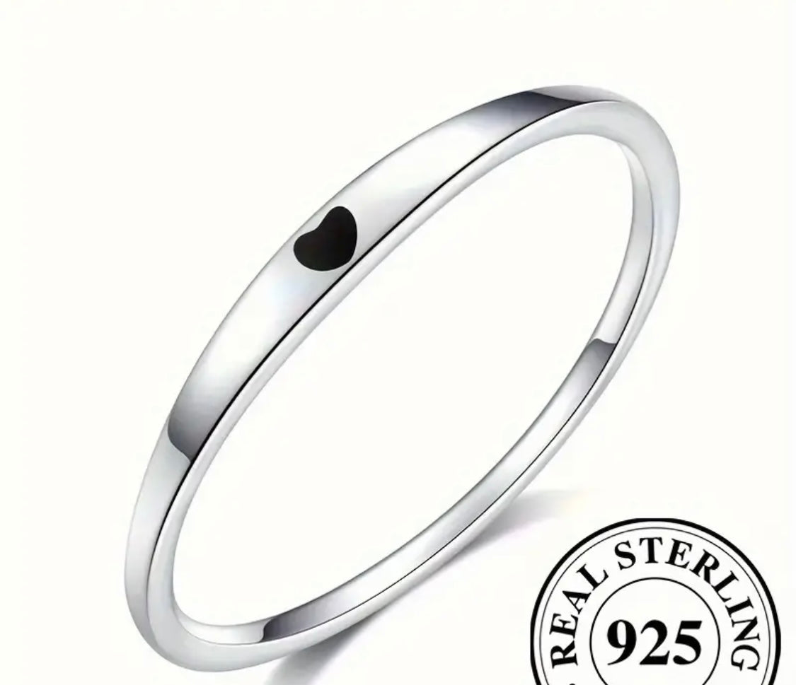 Dainty Sterling Silver Black Heart Ring