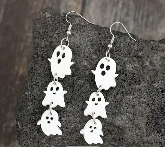 Spooky Chic White Halloween Ghost Dangle Earrings