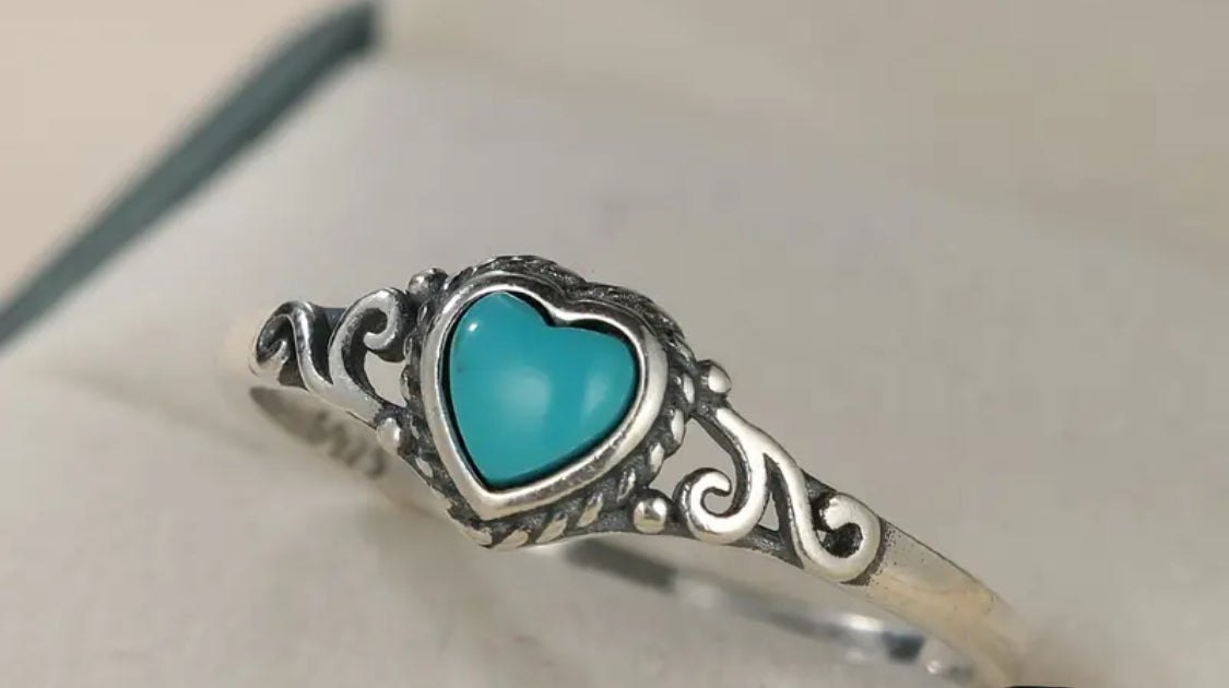 Turquoise Gemstone Heart 925 Sterling Silver Ring