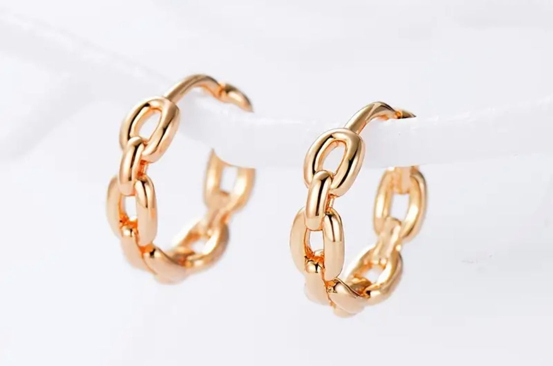 18k Gold Plated S925 Petite Huggie Hoop Chain Style Earrings